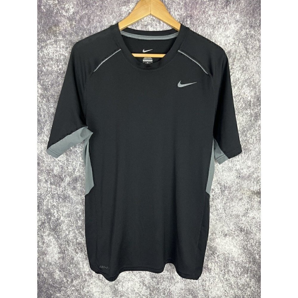 Nike Dri-Fit Gray and Black Swoosh Logo "Running" T Shirt Compression Men Medium